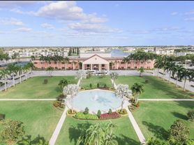 132 Preston E, Boca Raton, FL