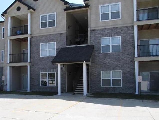 1st image of 1770 92nd St Unit 6103