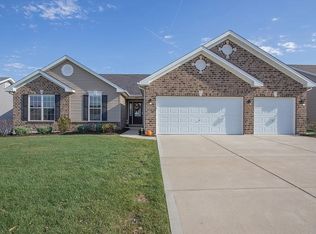1448 Riverdale Manor Dr, Ofallon, MO 63366