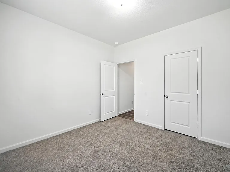 1637 Escondido Dr — Photo 24