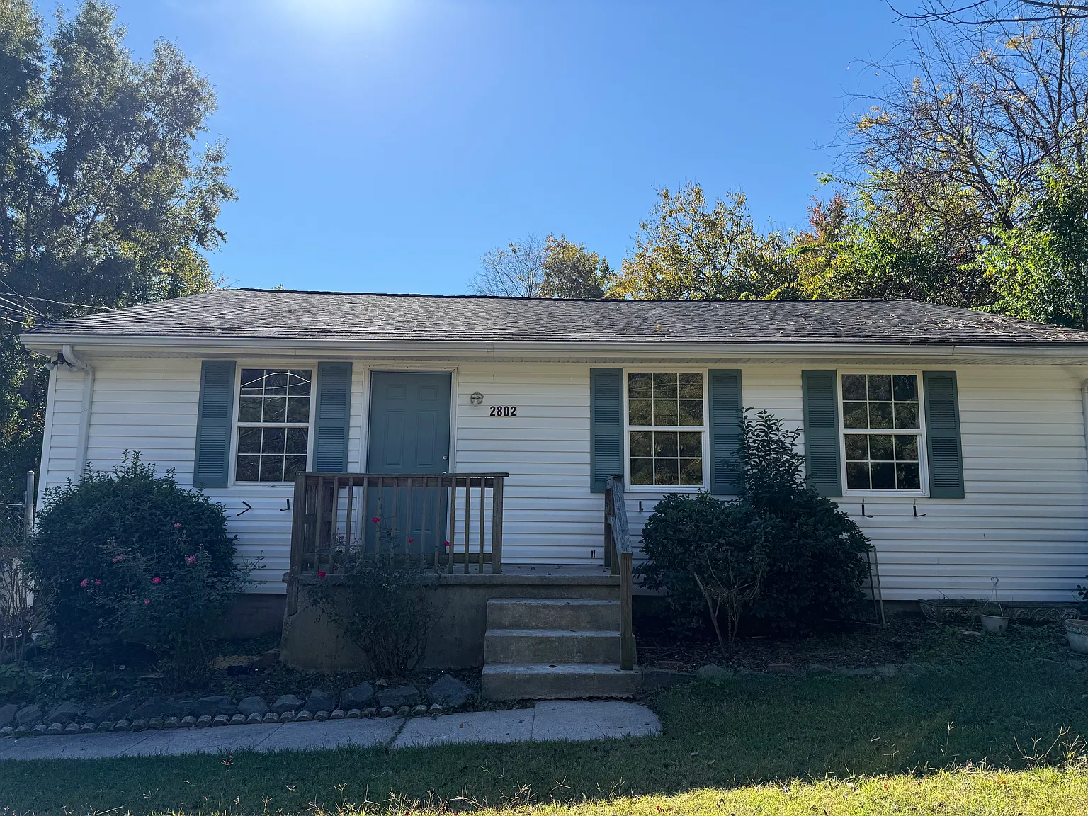 4 bed, 1140 sqft, $1,850 — Photo 1