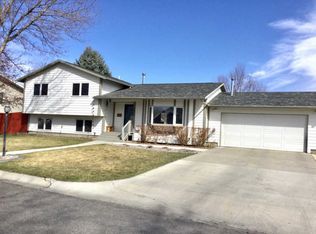 1520 Lexington Rd, Helena, MT 59602