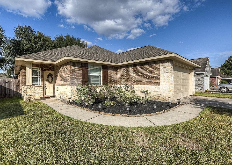 1st image of 21503 Olympic Forest Dr