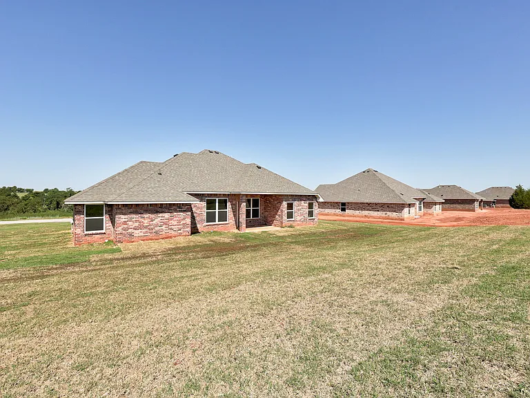 2167 Hux Dr — Photo 41
