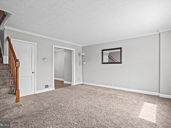 4th image of 2151 Vailthorn Rd