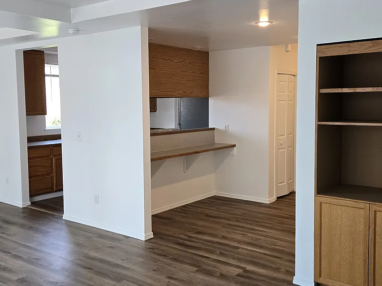 620 SW 155th St #1A — Photo 13