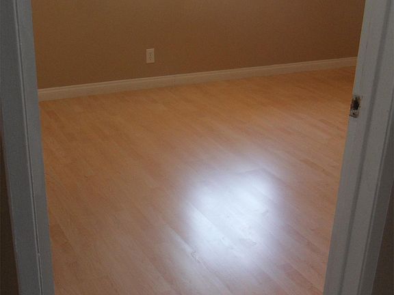4th image of 537 Kolson Cir APT D
