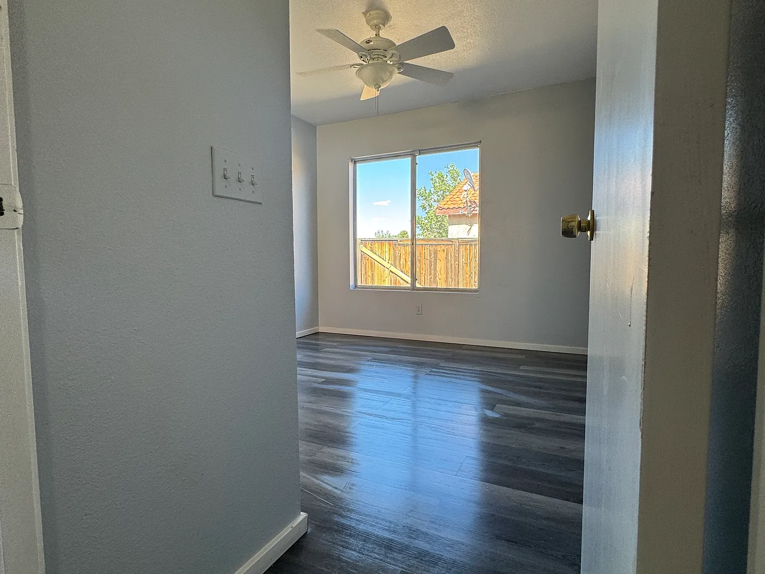 4 bed, 1671 sqft, $2,800 — Photo 4