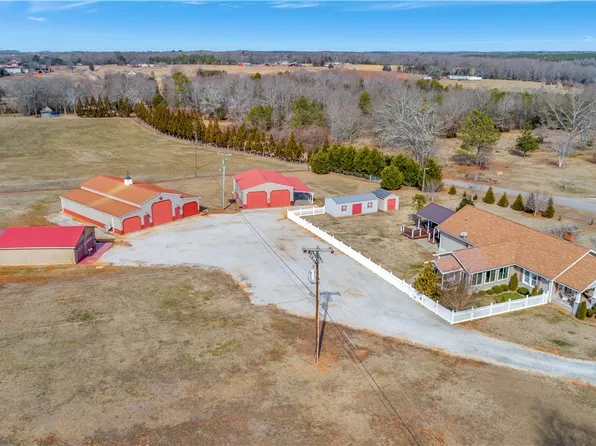 109 Big Oak Rd, Anderson, SC 29626