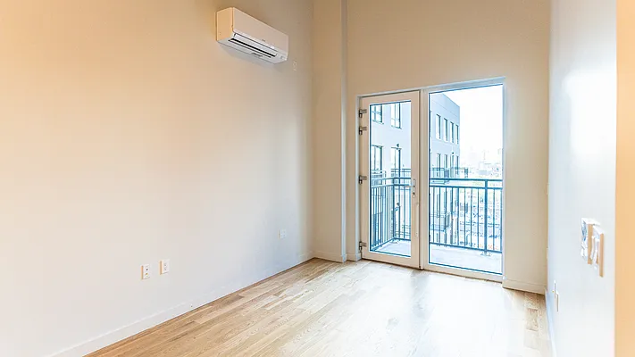 Rented by Nooklyn NYC LLC | media 48