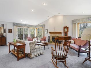 4824 Richmond Dr, Racine, WI 53406