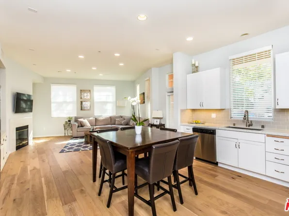 13020 Pacific Promenade Unit 100, Playa Vista, CA 90094