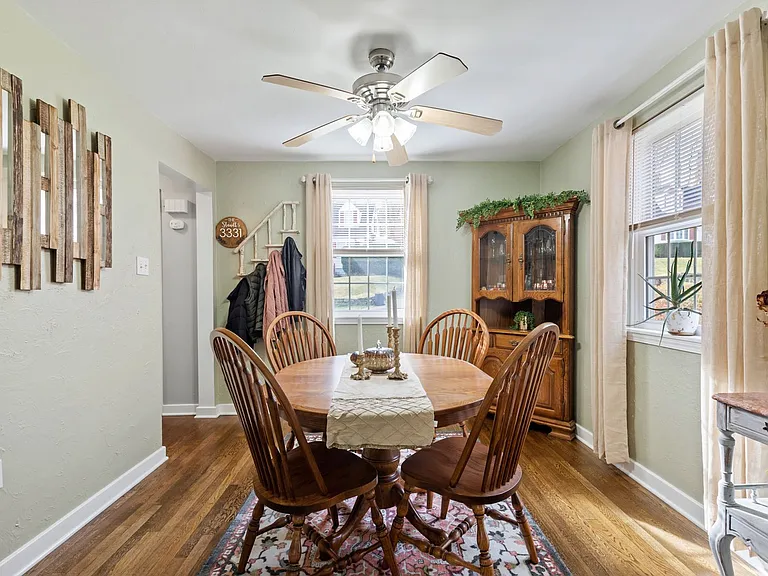 3331 Wallace Dr — Photo 12