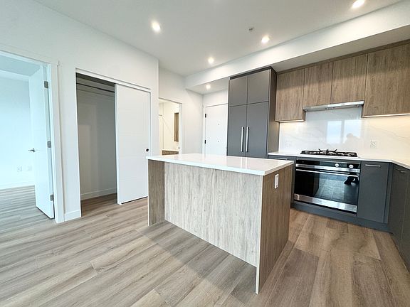 2nd image of 601 Rochester Ave #4XX