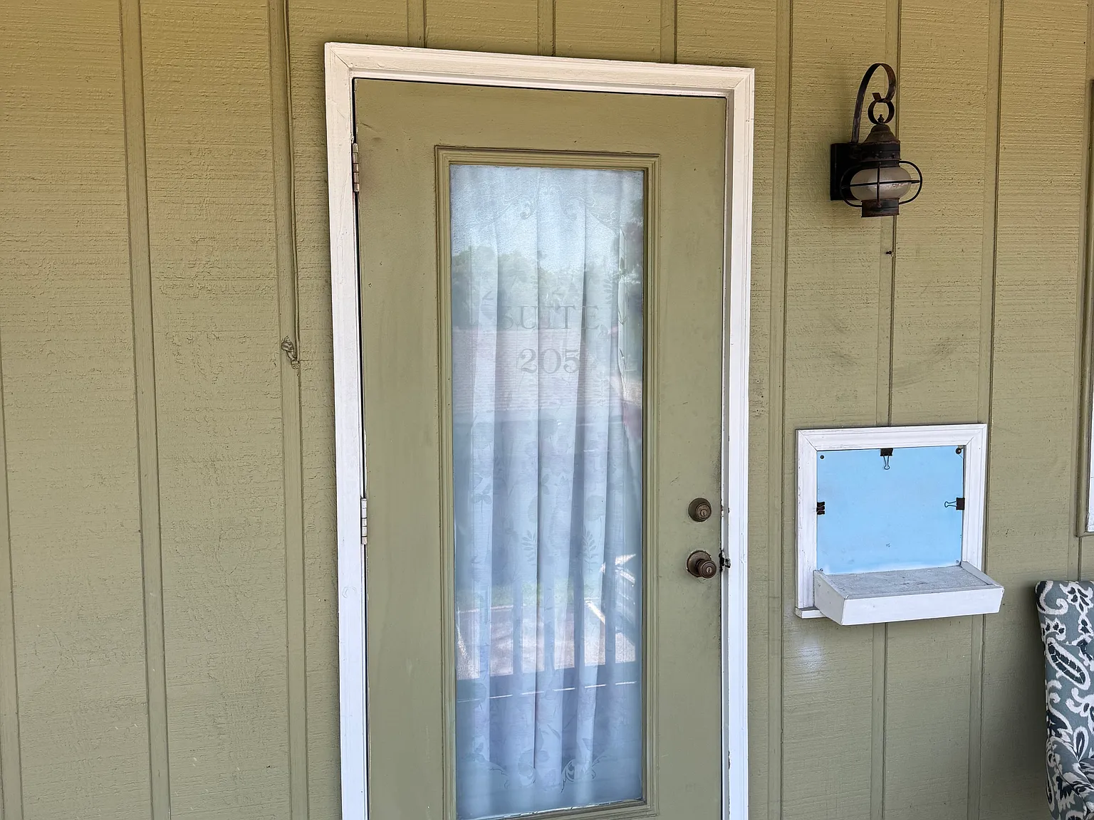 2 bed, 600 sqft, $1,200 — Photo 1
