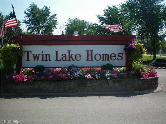 3rd image of 116 Pin Oak Cir