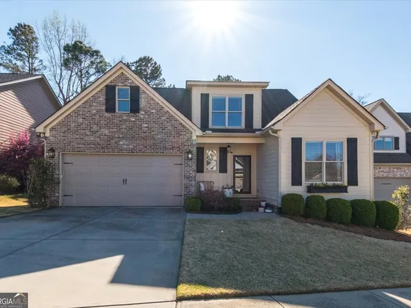 373 Carillon Ln, Macon, GA 31210