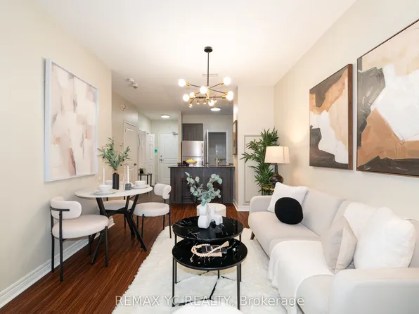 7768 Kennedy Rd #102, Markham, ON L3R 5K1