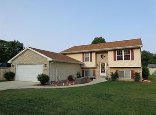 3055 Howard St, New Chicago, IN 46342