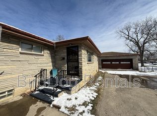 956 Salisbury Rd, Columbus, OH 43204