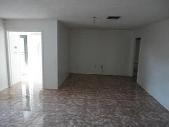 2nd image of 3406 Menendez Ave