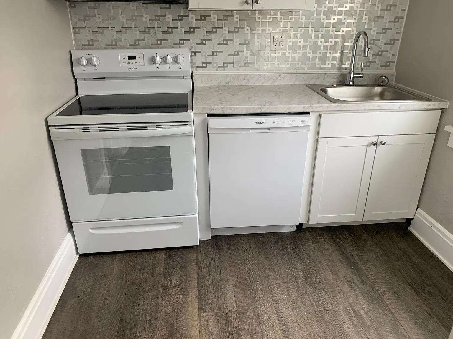 410 Marlow St — Photo 3