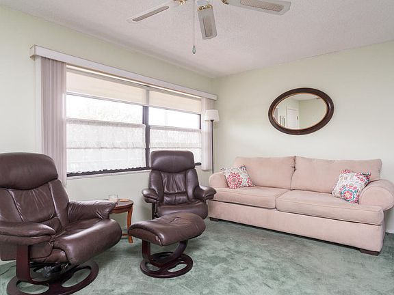 5th image of 200 Saint Lucie Ln APT 507