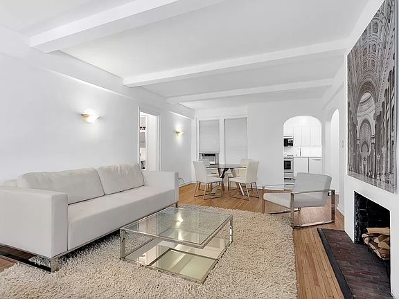3rd image of 339 E 58th St APT 2-A