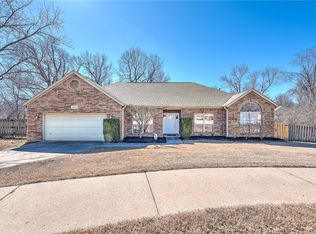 2683 Indian Oaks Trl, Springdale, AR 72762