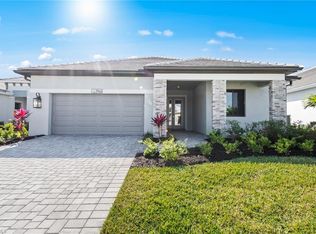 3966 Perseus St, Naples, FL 34120