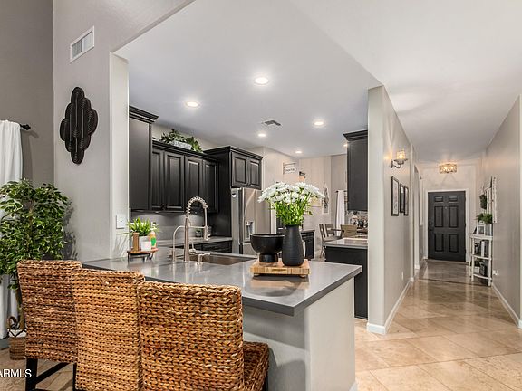 4th image of 3749 W JACKSONVILLE Drive