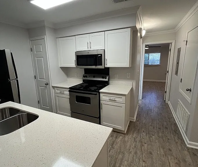 Juniper Springs Apartments — Photo 81