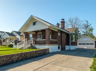16 E Emerson Ave, Fairborn, OH 45324