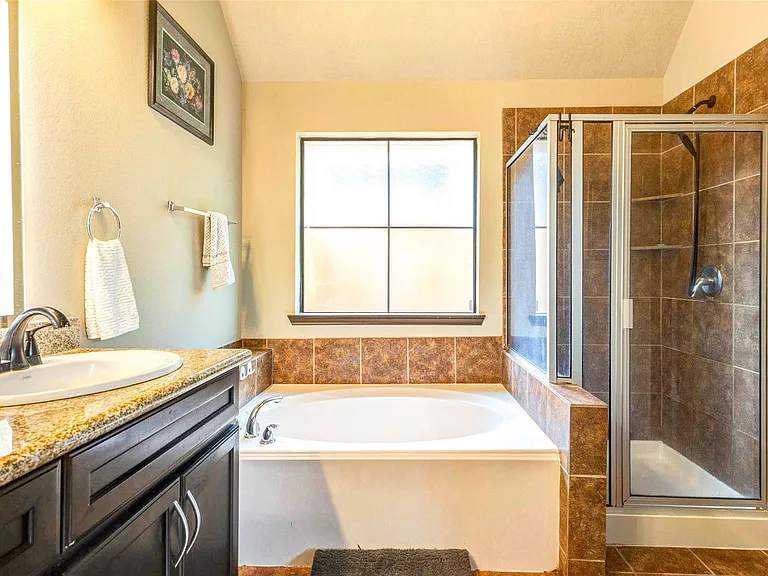 940 Oak Lynn Dr — Photo 14