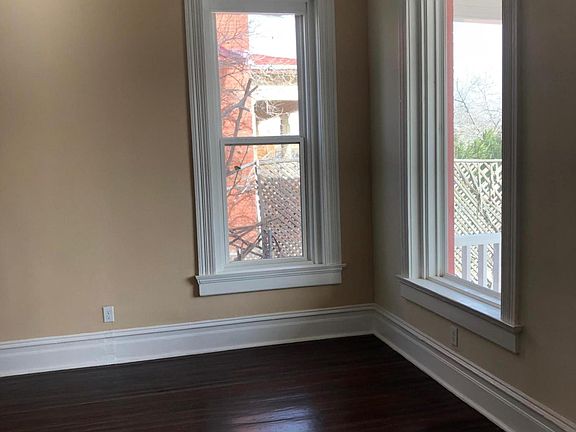 5th image of 2309 Myrtle Ave