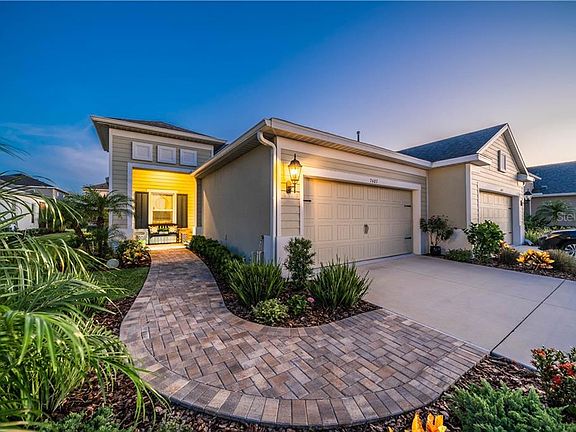 2nd image of 7407 Parkshore Dr
