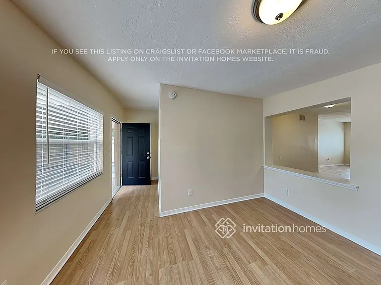 15149 Harding Ave — Photo 4
