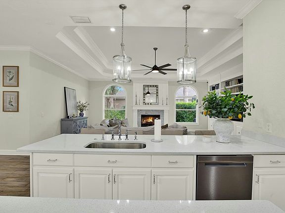 4th image of 6231 Wild Orchid Dr