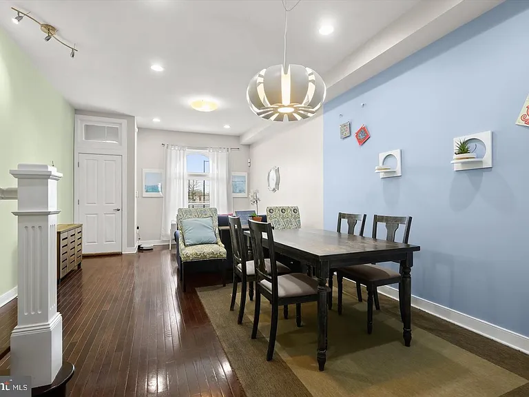 943 N Patterson Park Ave — Photo 6