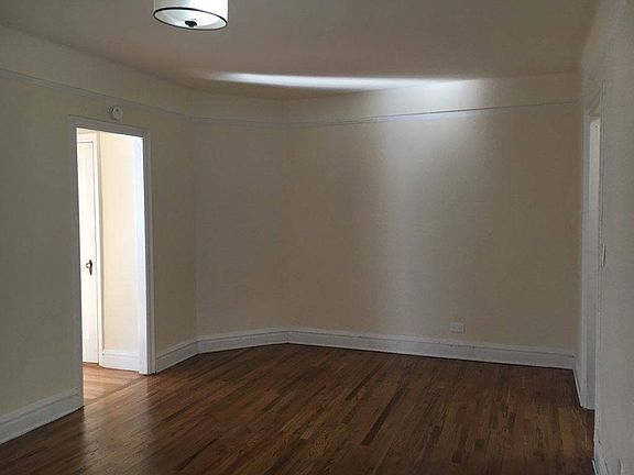 4th image of 220 Cabrini Blvd APT 4D