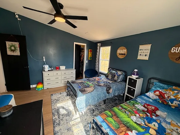 176 Old Fountain Rd — Photo 18
