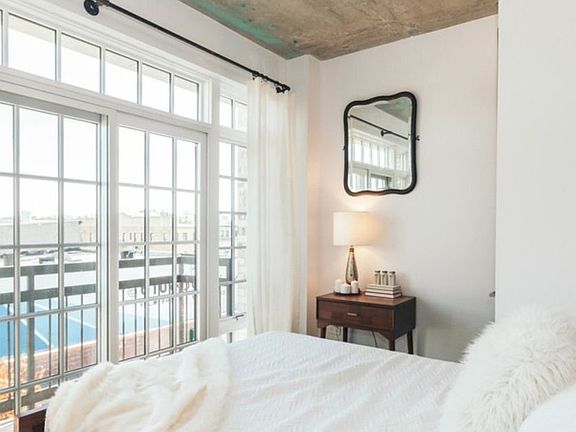 5th image of 85 Wyckoff Ave APT 3D