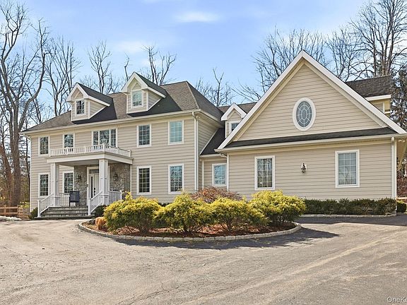 3rd image of 16 Hall Road