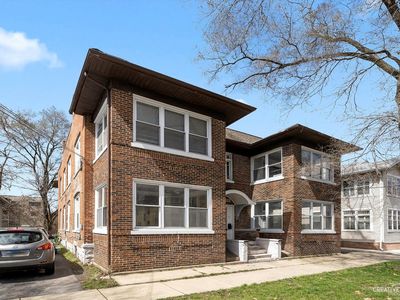 13-15 S West St, Aurora, IL, 60505