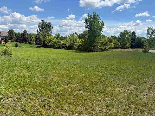 13139 Hidden Creek Ln, Roscoe, IL 61073