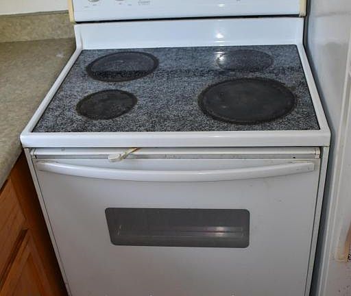 4th image of 1541 N El Dorado St #B