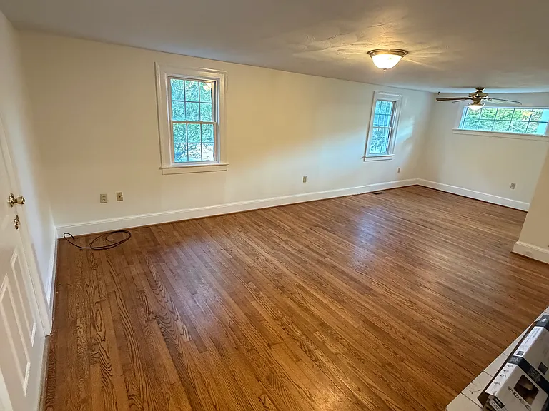 10891 Franklin St — Photo 5
