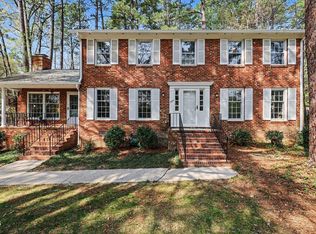 806 Churchill Dr, Chapel Hill, NC 27517