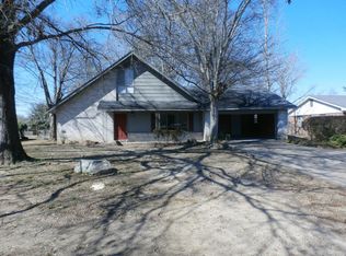 413 Forrest Blvd, Columbus, MS 39702