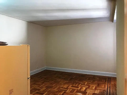 Rented by Prime Realty | media 29